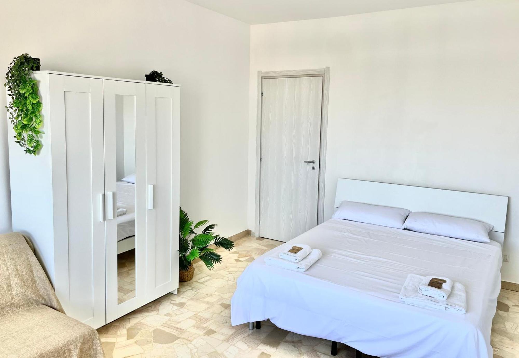 Ferienwohnung Skyscraper 11 Cinisello Balsamo Exterior foto